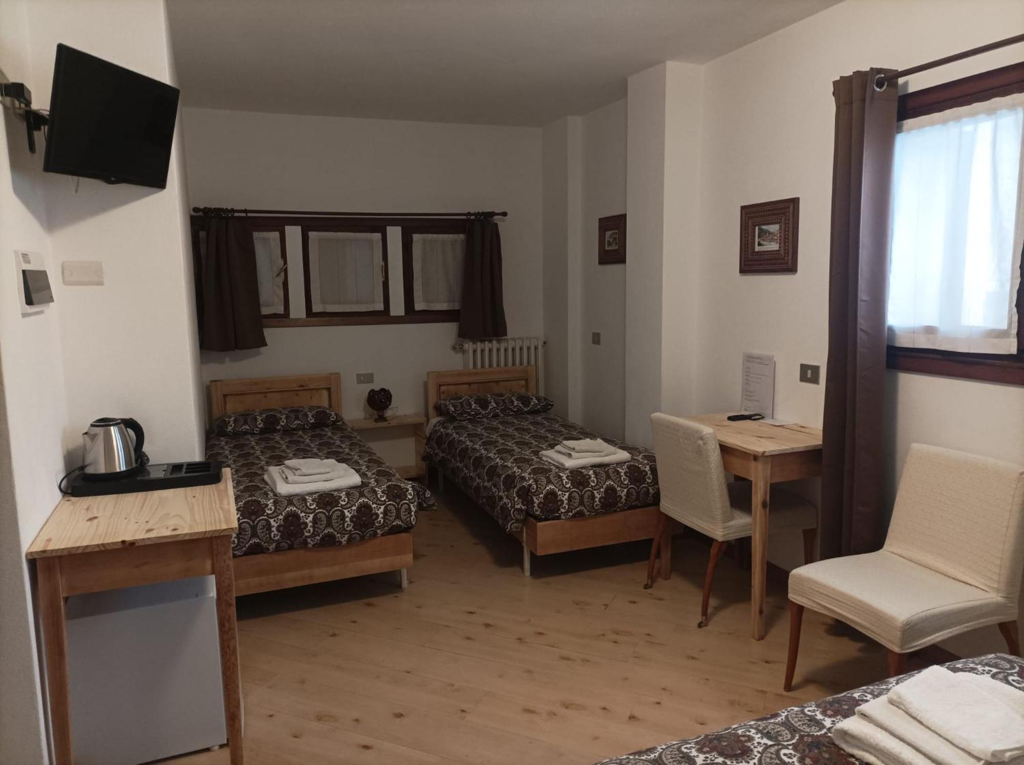 Ambassador Rooms In Bormio, Solo Camera Senza Colazione מראה חיצוני תמונה