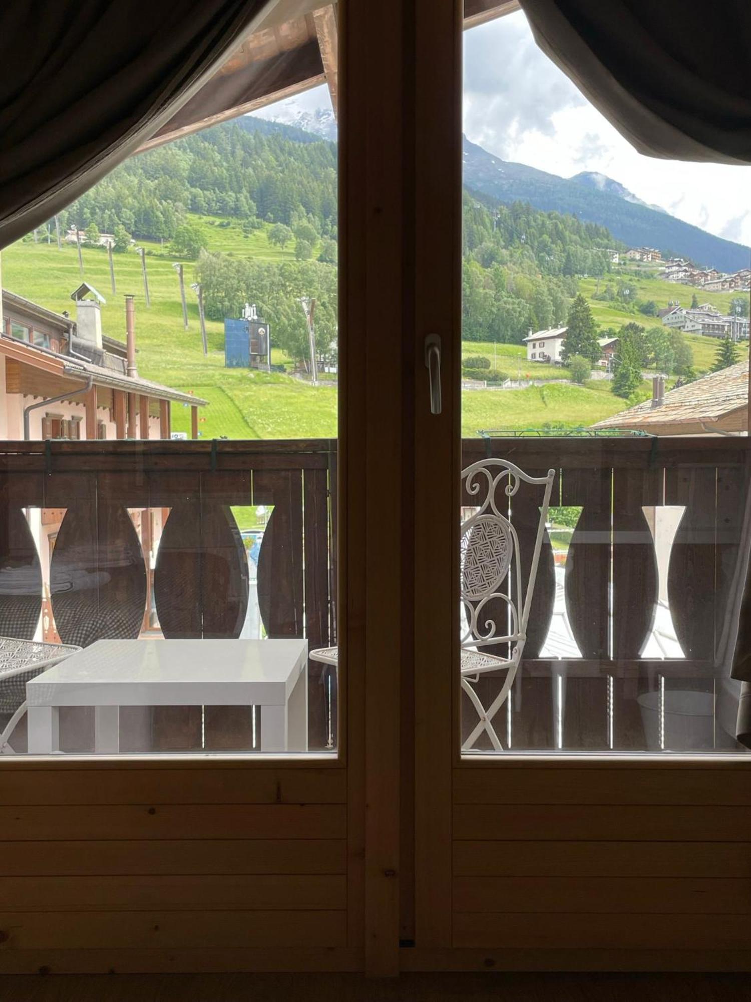 Ambassador Rooms In Bormio, Solo Camera Senza Colazione מראה חיצוני תמונה